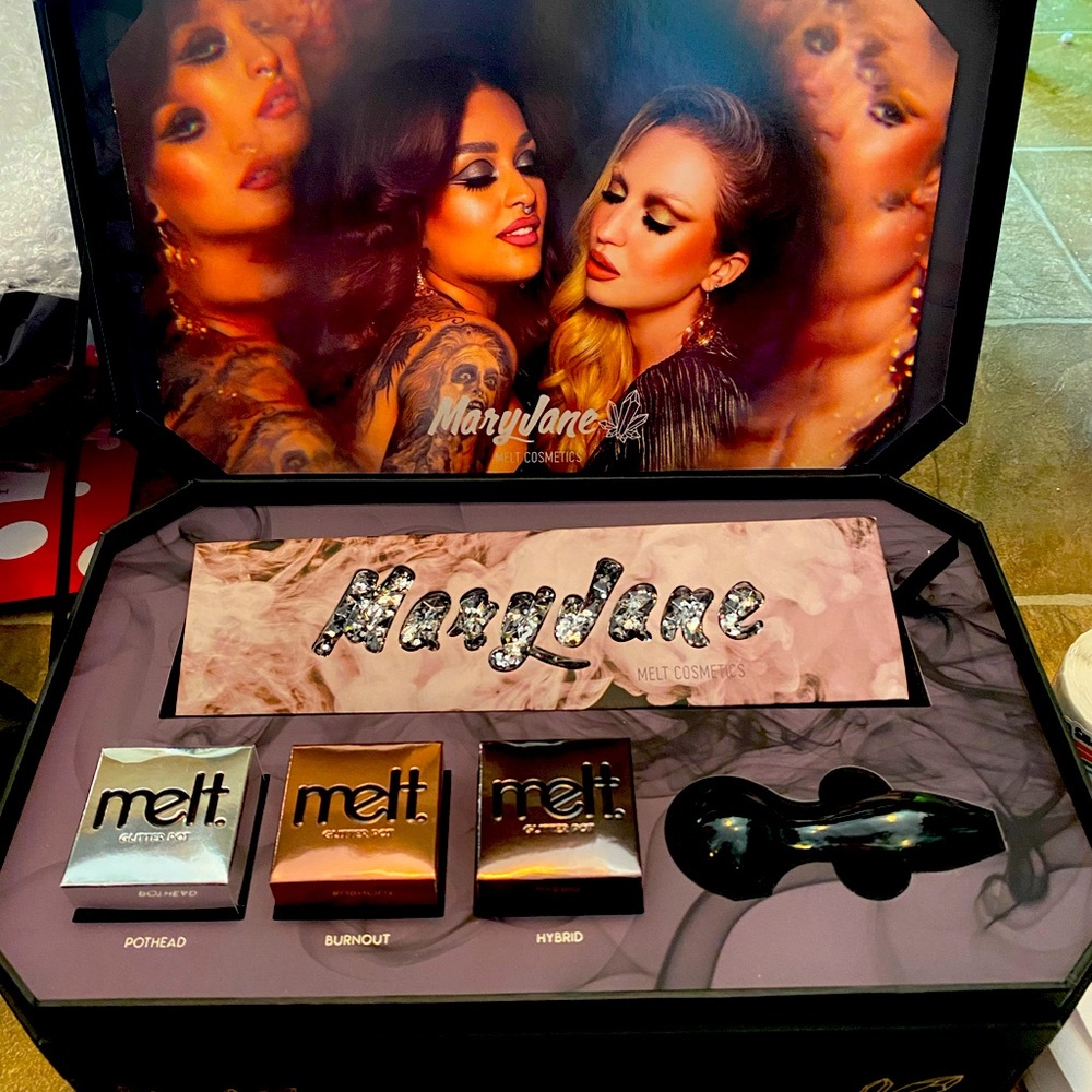 Melt MaryJane PR box
